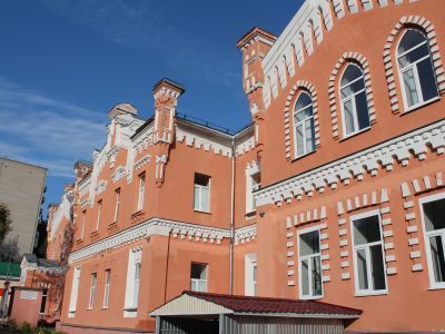 Здание больницы