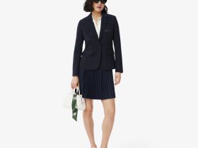 Короткая плиссированная юбка Lacoste