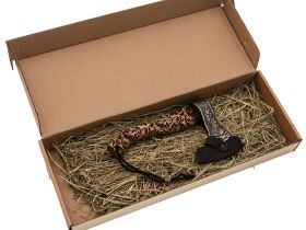 Кованый топор Медведь Хохлома, кулачный