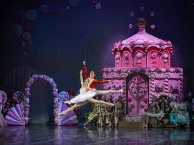 Премьерой балета «Щелкунчик» начался в Якутске  «Чайковский-фест»