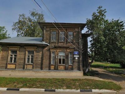 Дом Леонтьева