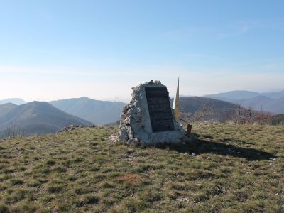 Памятник на месте боя Судакского партизанского отряда