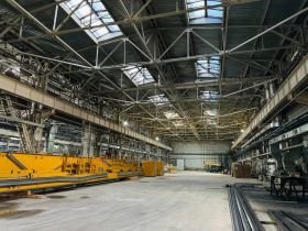 В Якутске и Жатае осмотрели проблемные объекты строительства