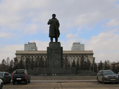 Памятник В.И. Ленину