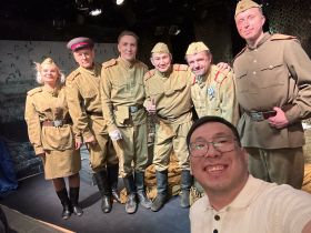 Якутский артист Павел Семенов исполнил роль бойца в спектакле московского театра