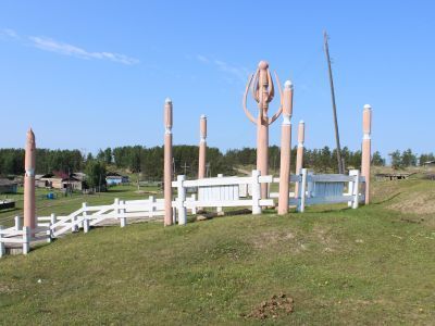 Памятник, посвященный 55-летию Победы в Великой Отечественной войне