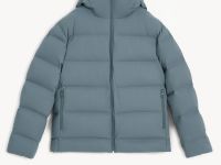 Пуховик с воротником-стойкой и капюшоном