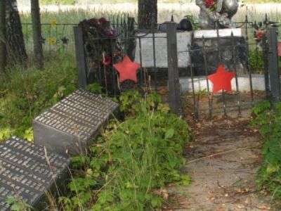 Братская могила