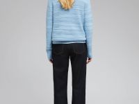 Джемпер приталенного силуэта