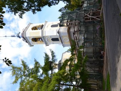 Церковь Иоанна Предтечи в Рощенье с фресками