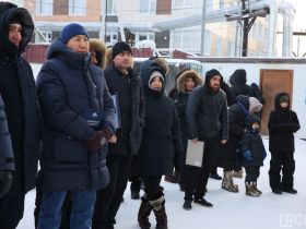 В Якутске специалистам передали ключи от доступного арендного жилья