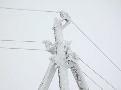 В Якутии село Бясь-Кюель осталось без света из-за повреждения линии электропередач