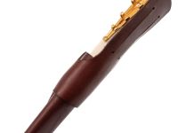 Подарочный нож Олень. Коллекция «Скифы», дамасская сталь с никелем, рукоять моржовый клык, гранат