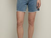 Джинсовые шорты с открытым срезом