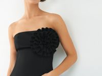 Топ с объёмным декором, Черный