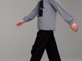 Фуфайка трикотажная для девочек (футболка с длинными рукавами)