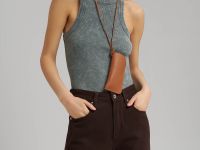 Джинсы женские