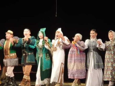 Народный театр из Вилюйска выступит в финале фестиваля студенческих и любительских театров в Москве