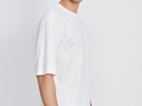 Футболка из хлопка с нагрудным карманом