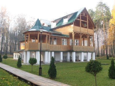 Здание санатория, где в 1941 г. жил писатель А.Н. Толстой