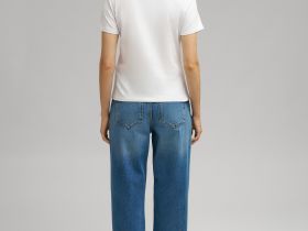 Приталенная футболка из джерси