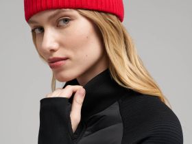 Стеганая куртка с искусственным утеплителем и водоотталкивающей пропиткой