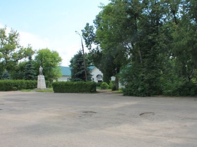 Памятник В.И. Ленину