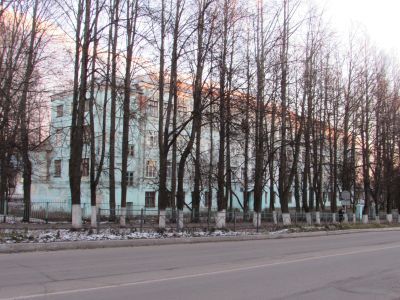 Здание, в котором в 1941-1945 гг. размещался военный госпиталь № 1031