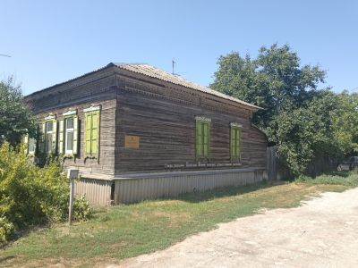 Памятное место, где в январе-феврале 1943 г. находилась штаб-квартира командующего 64-й армией генерала М.С.Шумилова