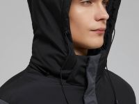 Стеганая куртка с капюшоном