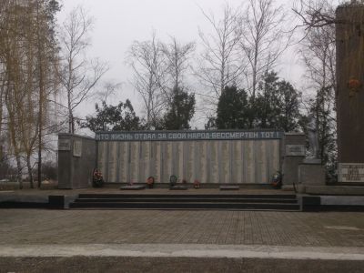 Обелиск землякам, погибшим в годы Великой Отечественной войны