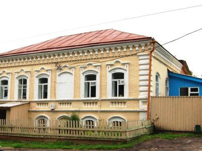 Дом жилой купчихи Потехиной, где жил советский полководец Н.А. Гаген