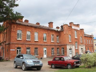 Здание «Красных казарм»