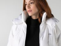 Женское стеганое пальто Lacoste