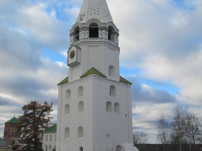 Колокольня