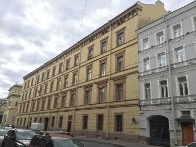 Здание казарм Первого батальона  лейб-гвардии Преображенского полка