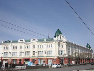 Здание Товарищества братьев Овсянниковых  и  Ганшина