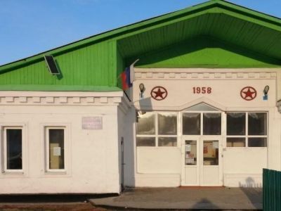 Клуб с. Холмушино