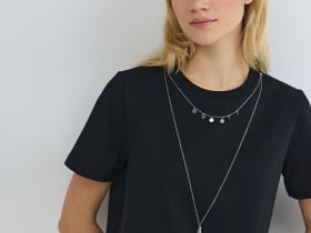 Футболка с ожерельем, Черный