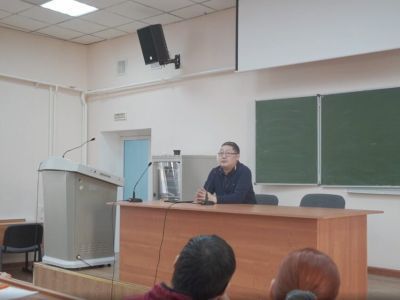 Николай Бугаев выступил перед студентами АГАТУ о специальной военной операции на Украине