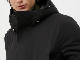 Куртка утепленная с капюшоном