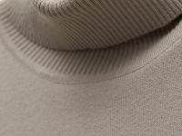 Базовая женская водолазка с высокой горловиной