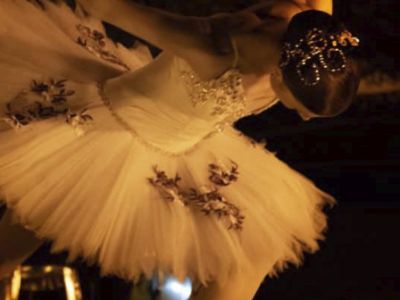 "Christmas Classics": Рождественская музыка и балет при свечах. Щелкунчик, Спящая красавица и другие шедевры классической музыки в историческом особняке на Волхонке