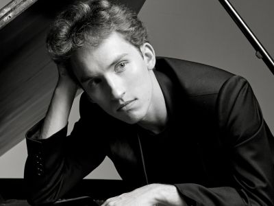 Билеты на Лист. Первый фортепианный (Свердловская филармония) / Концерт | Афиша | ИнфоТаймс