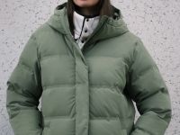 Шапка с отворотом тонкой пряжи