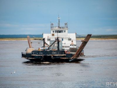 В 2,5 раза повысилась стоимость пассажирского билета на паромной переправе Якутск - Нижний Бестях