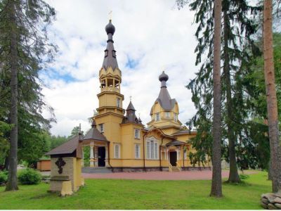 Церковь во имя св. апостолов Петра и Павла