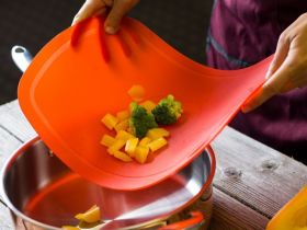 Доска Samura термопластиковая антибактериальная, 380х250х2 мм, оранжевая, SF-02OR