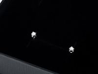 Пусеты из белого золота с бриллиантами э4701пс04203094