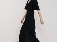 Льняное платье с разрезом спереди, Черный